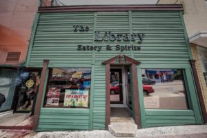 the library on the hill cedar falls