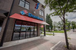 dominos college hill cedar falls